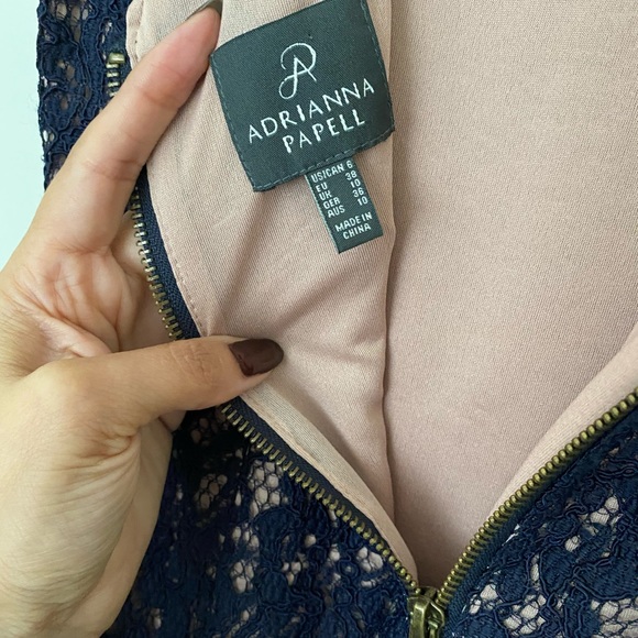 Must have Adrianna Papell lace overlay dress, 6 - Picture 4 of 6